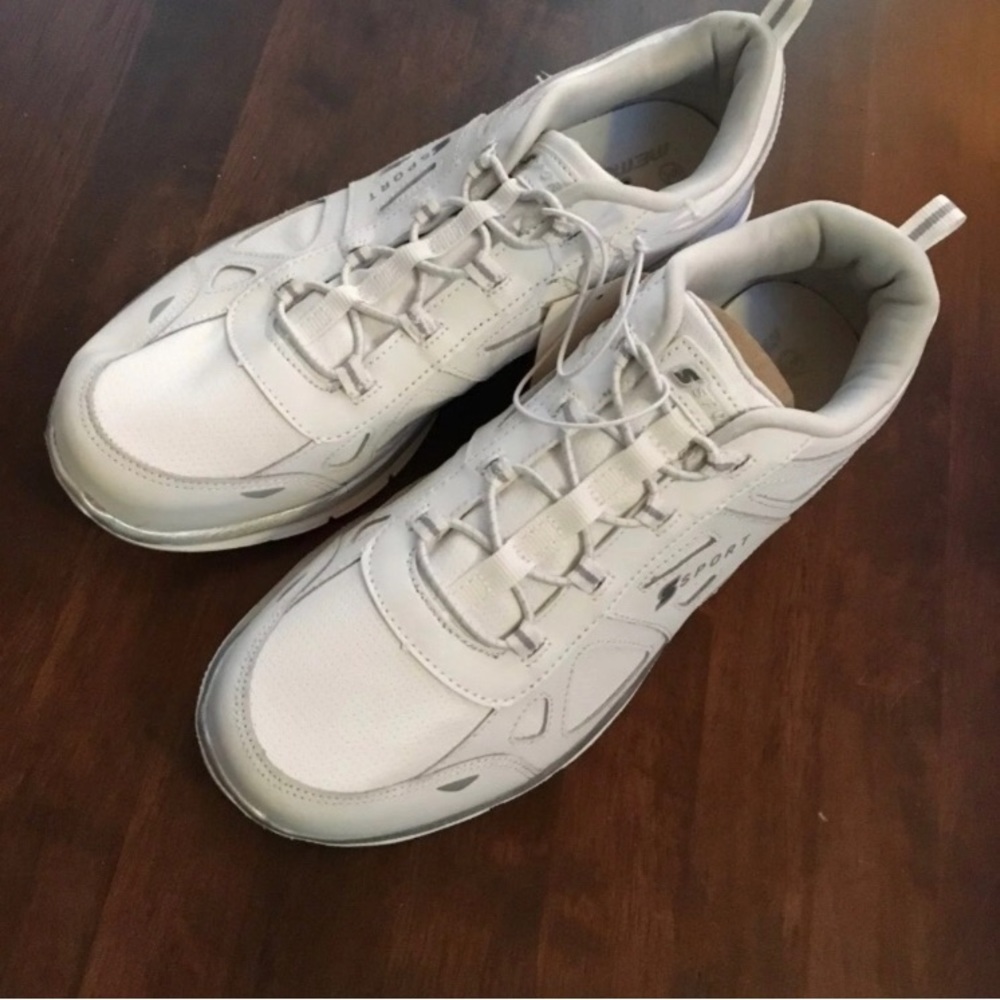 Skechers, NWT NB